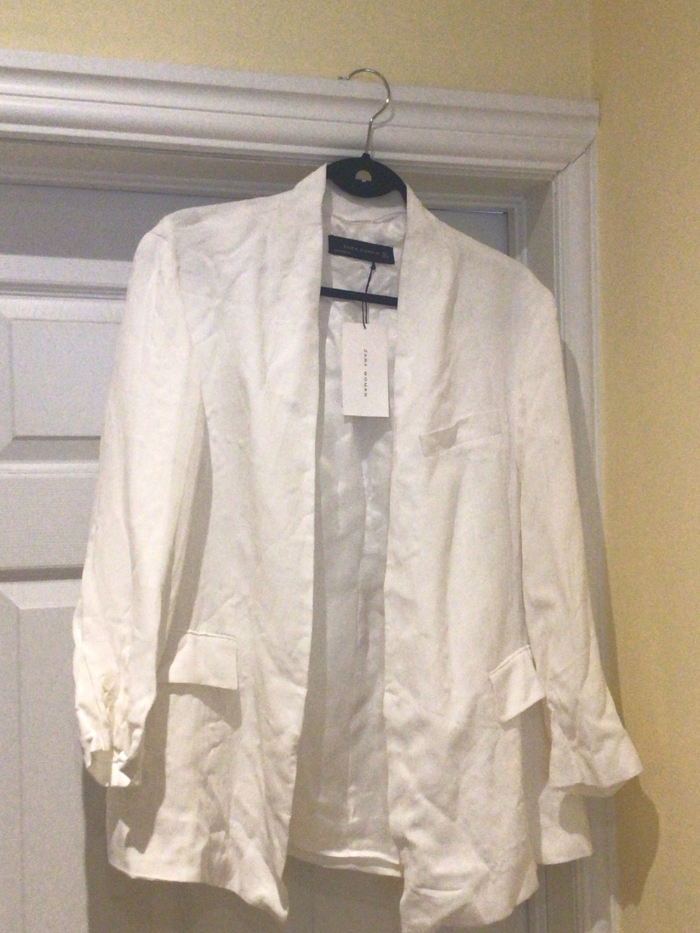 Zara White Collarless Open-Front Blazer